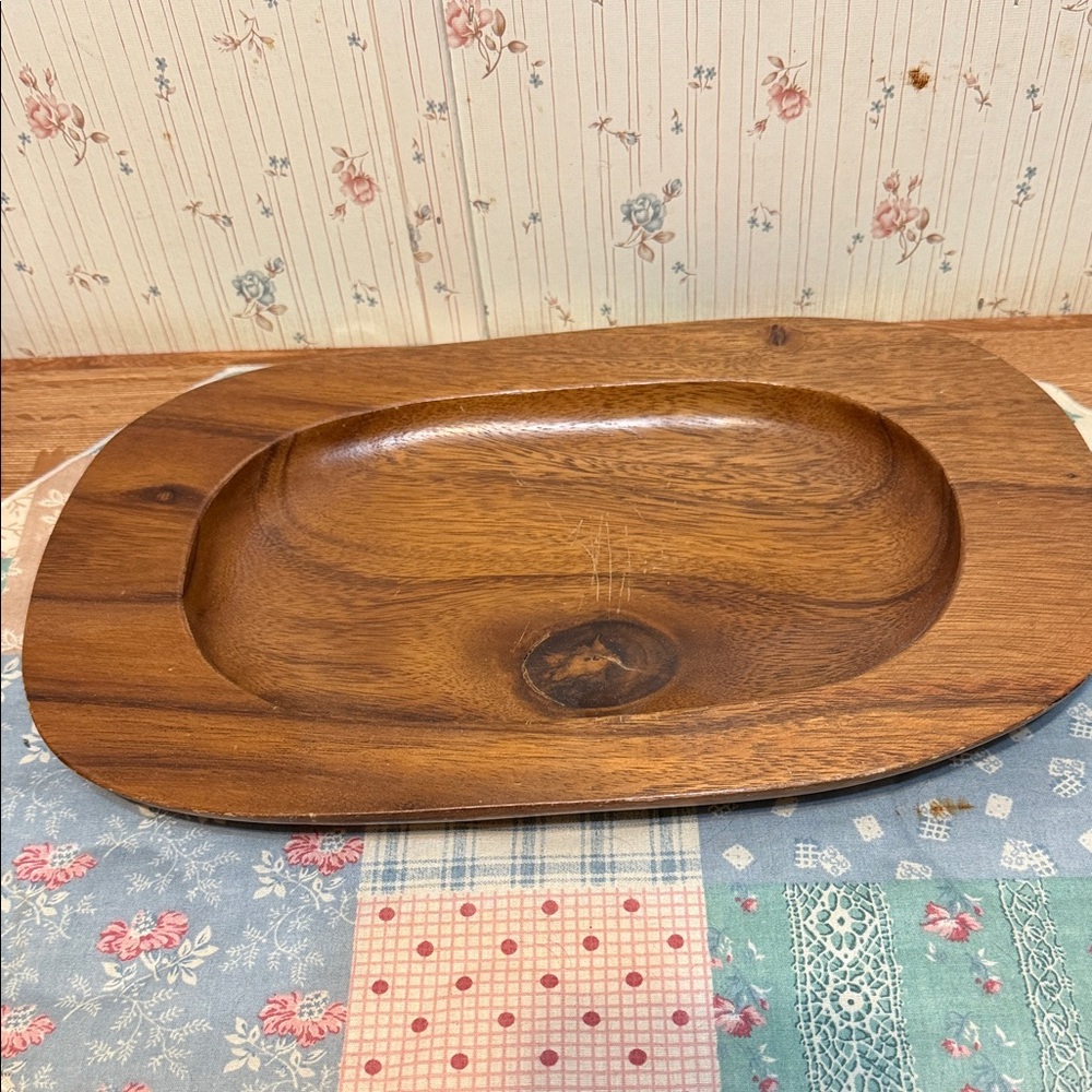 Handcrafted Wooden Serving Bowl - Warm Brown